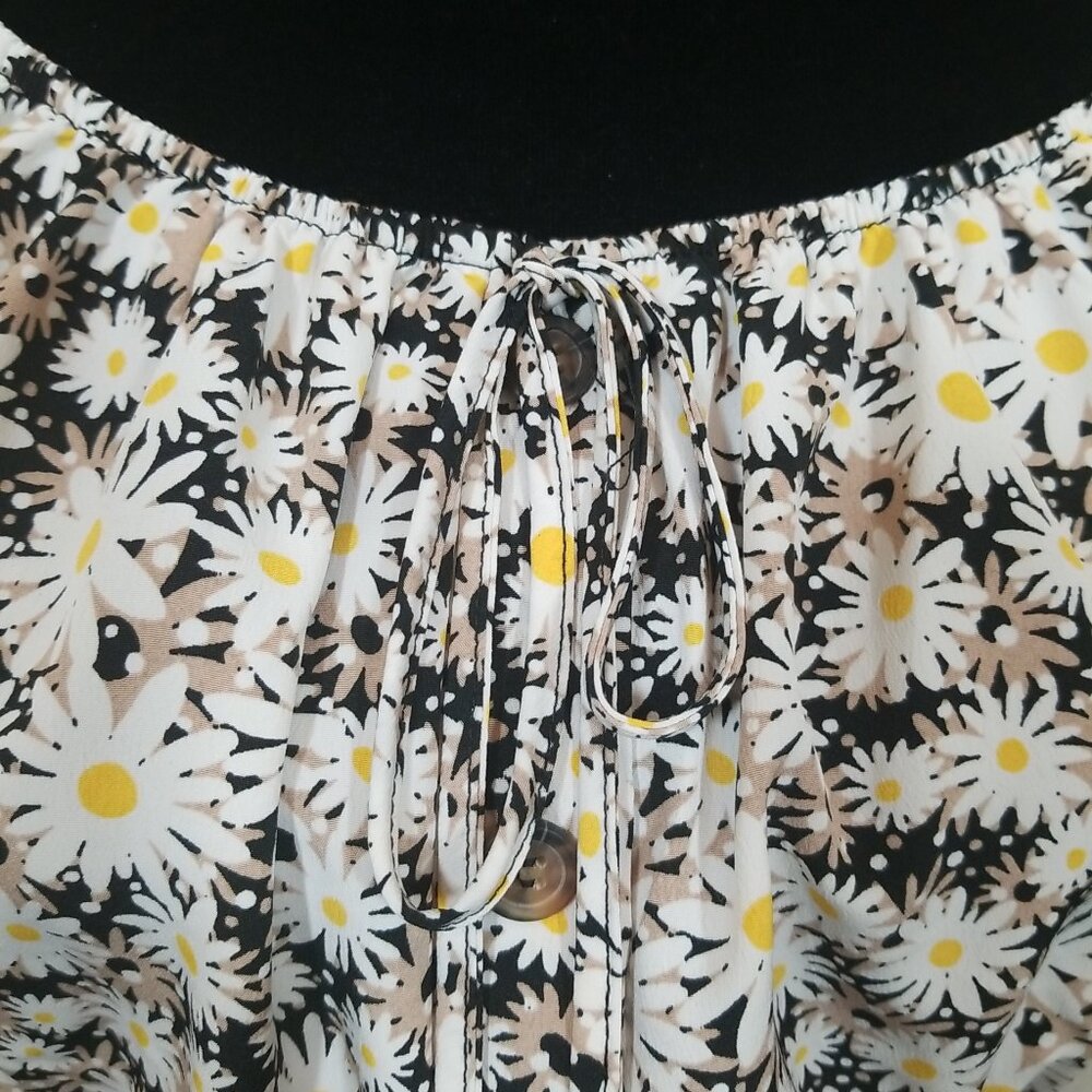 Lily Rose Junior Womens Size Large Daisy Print Shirt Puff Sleeve Crop Top NEW - Picture 3 of 4